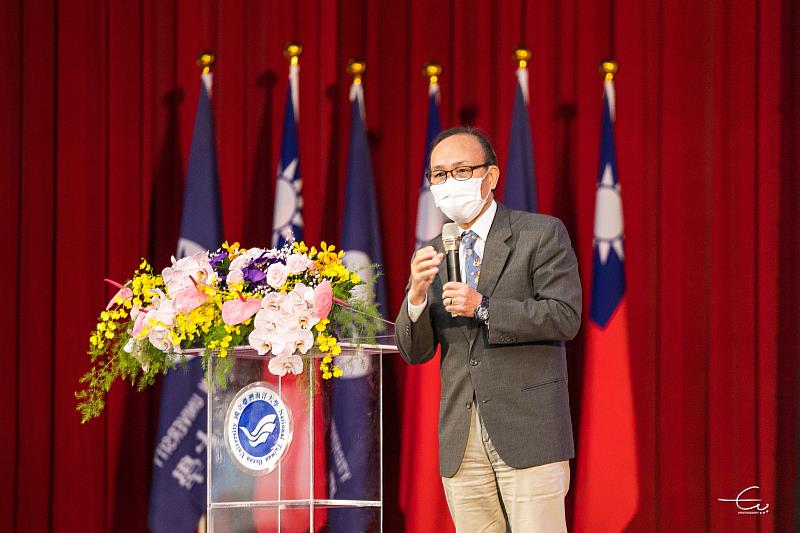 陳添壽副主委感謝母校的灌溉、培育及協助