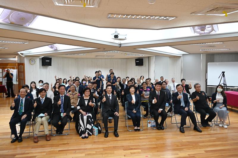 東縣衛生局長孫國平今佈達履新  縣長饒慶鈴期許再為臺東醫療再升級注入新能量 讓臺東更健康