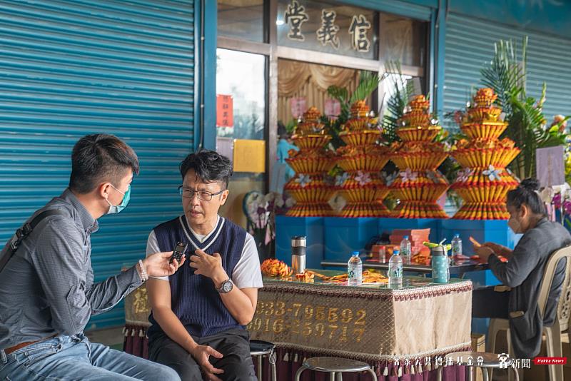 溫士凱接受客新聞專訪，談到父親過往堅定的支持著他，回憶一幕幕湧現。客新聞攝