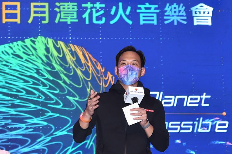 台灣大林之晨總經理表示，今年以超越極限、創新體驗的精神出發，打造「Wonder Planet（灣大星球）」，希望用悠揚音樂、璀璨煙火和熱血霹靂舞，匯集更強大能量，讓大家感受能所不能的感動。