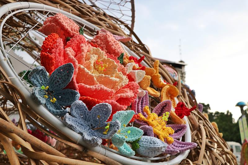 日月同輝現身嘉義中埔  裝置藝術吸睛超好拍  -2