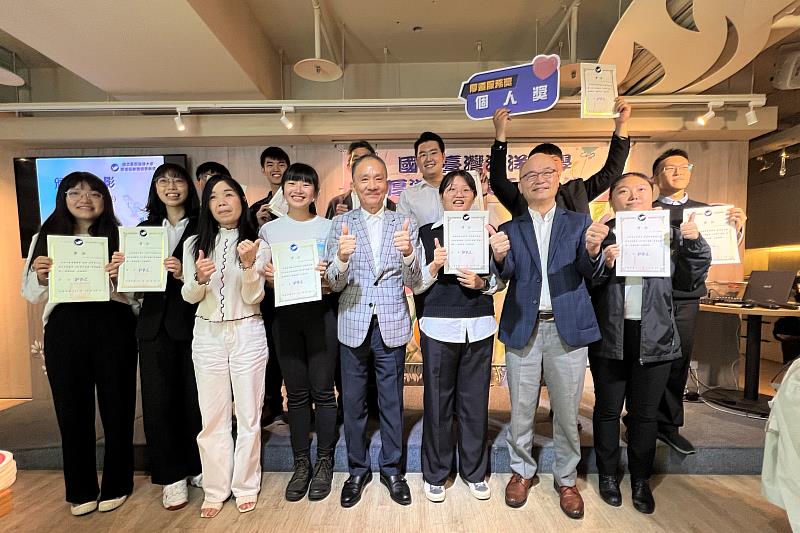 厚道服務獎個人獎得獎者合照