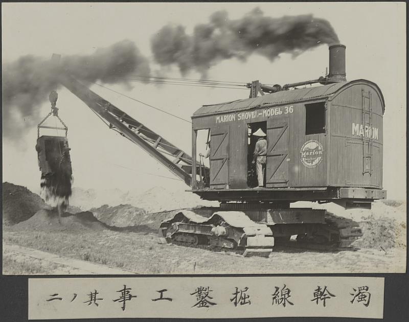 美國Marion_Power_Shovel_Company生產的履帶式挖土機