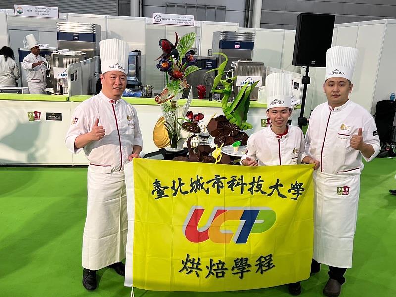 亞洲盃甜點賽 城市科大烘焙管理學程代表台灣奪亞洲第三
