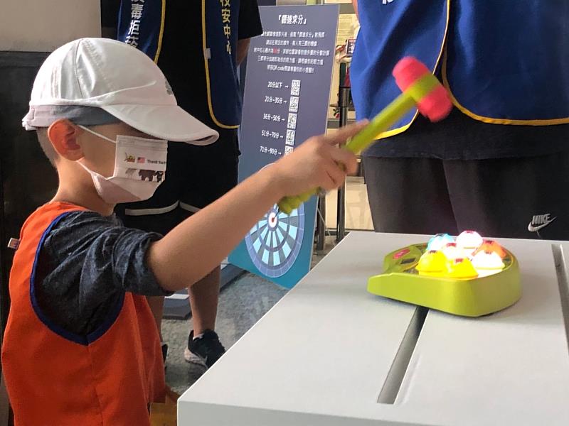 「拒毒萌芽」活動在於自小灌輸反毒觀念