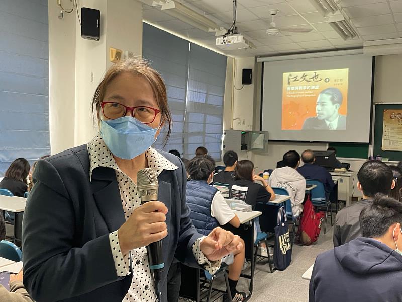 劉美蓮老師對音樂家江文也的創作與人生經歷推廣不遺餘力