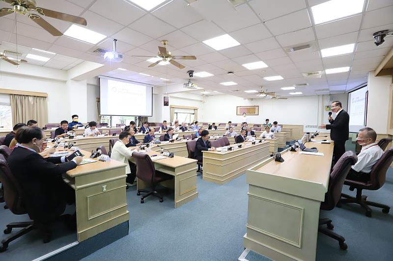 南華大學舉辦產業諮詢顧問交流會，與產業攜手合作 ，推進ESG在地行動。