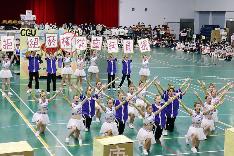「創意啦啦舞」競賽在長庚大學體育館登場，每支隊伍皆有精彩表現。