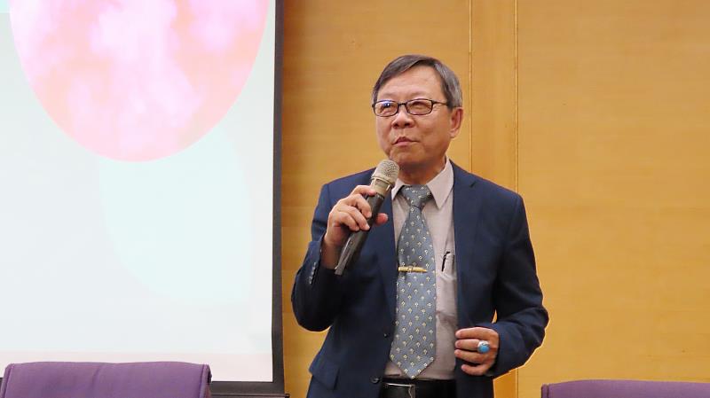 南華大學舉辦「就業力學程-創業主題班」，邀請雲創複合材料實業股份有限公司謝文富技術總監演講，分享創業心法。