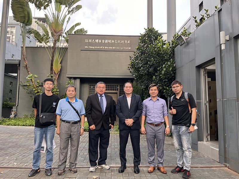 崑大工院USR團隊拜訪駐胡志明市辦事處
