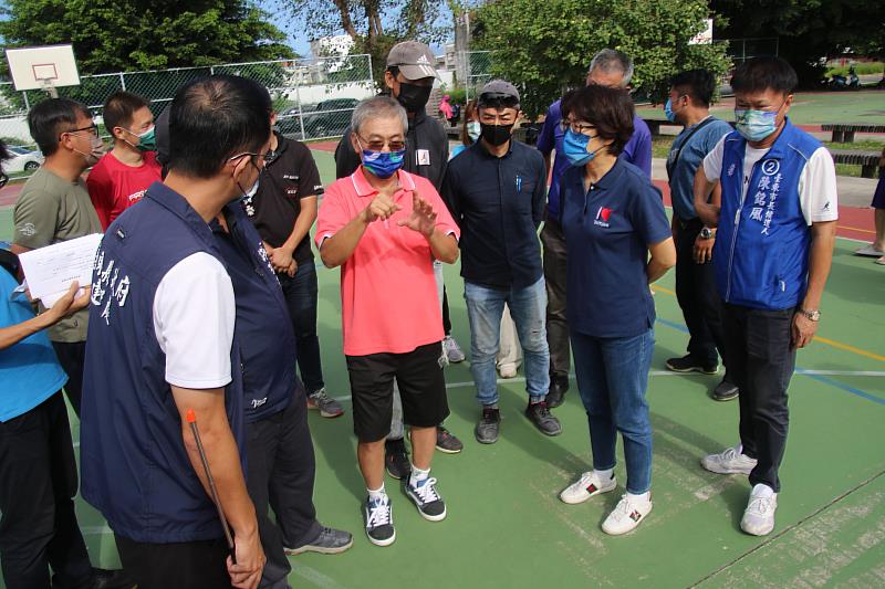 縣府獲核定補助逾3百萬元進行臺東市海濱公園籃球場改善 饒慶鈴：積極提升縣內運動環境