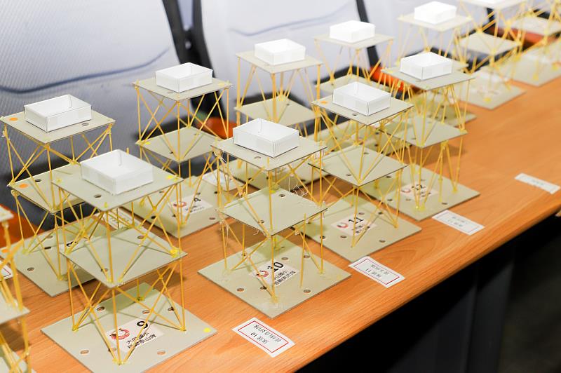 屹立不搖! 嘉義縣不倒翁盃麵條抗震模型比賽-2