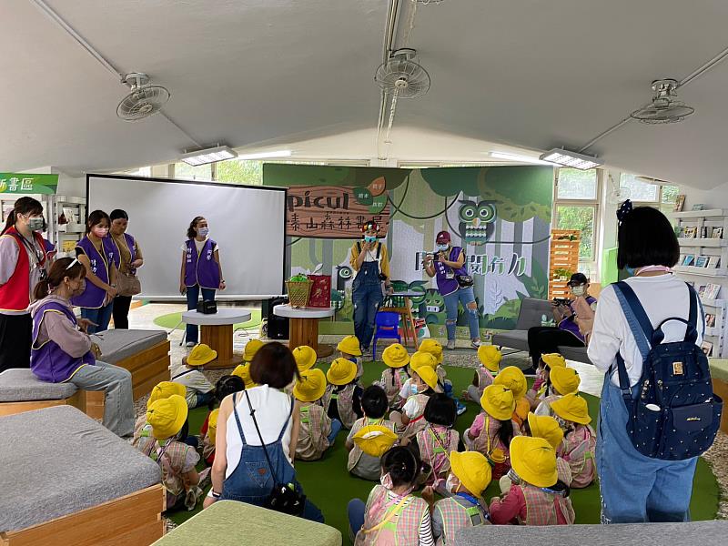 Picul泰山書屋歡迎各幼兒園、學校、機關及民間團體預約安排說故事活動。(圖/新北市政府原民局提供)