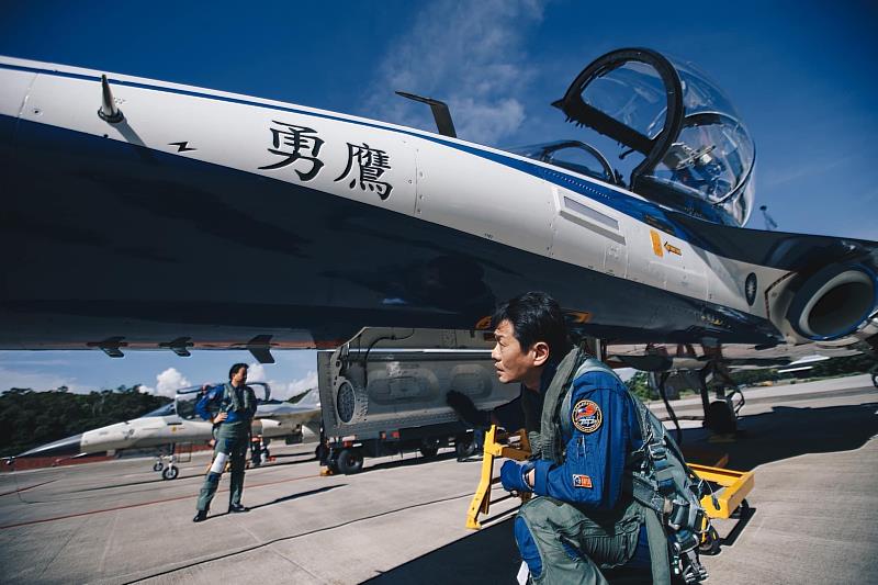 具備飛機修護證照 應考飛行機師更具競爭力！