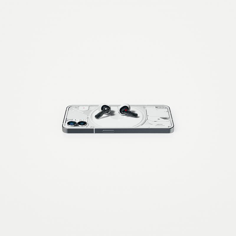 台灣大哥大電信獨賣Nothing Phone (1)與Nothing Ear (stick)，搭配指定專案即可0元帶回家。