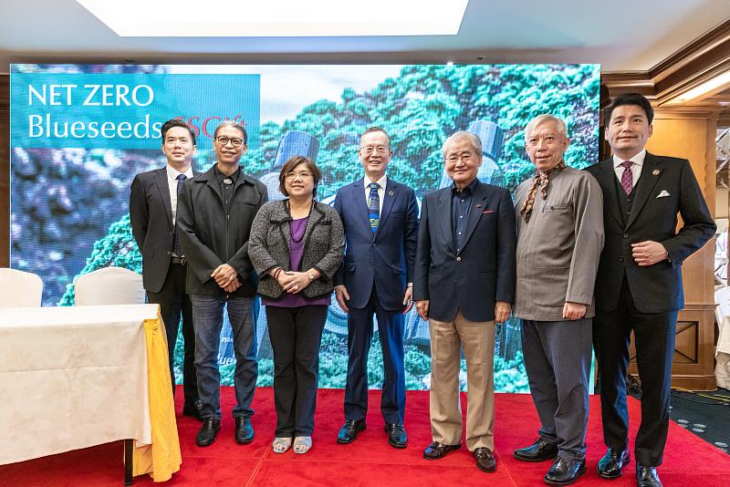 以「淨零、綠生活、創建價值鏈」為題，芙彤園(Blueseeds)分享將香氛變成綠金產業的經驗