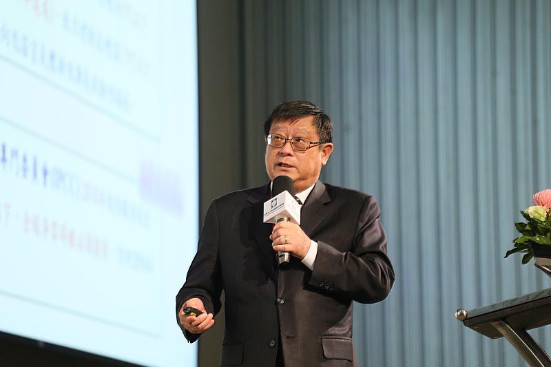 行政院環境保護署署長張子敬進行貴賓演講