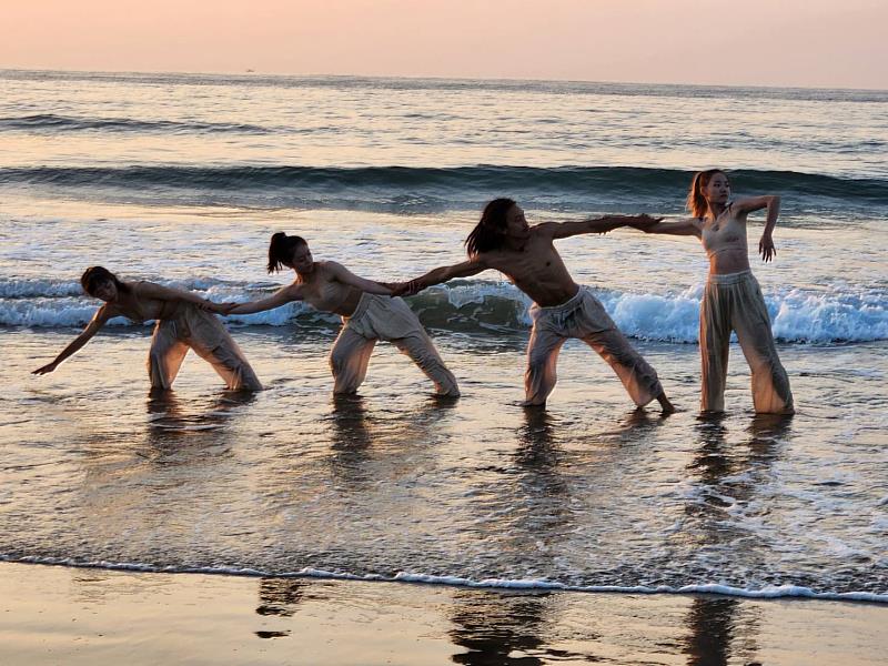 風詠 海歌 山賦 落山風藝術季實景劇吟誦海口港人文情懷