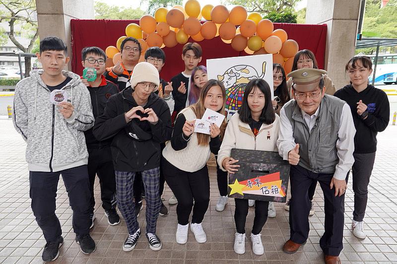 大葉大學企管系在校慶前夕舉辦二手市集