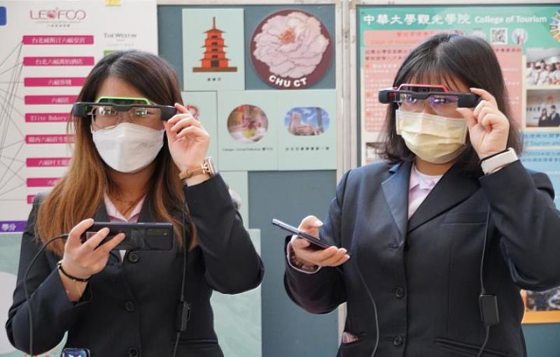 中華大學讓每個學生都具備AI應用的能力，是辦學的一大特色。