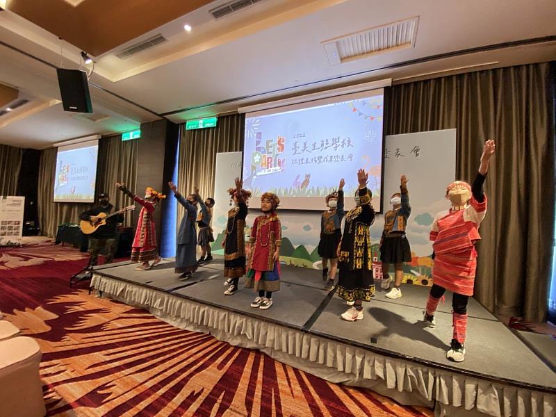 全國原鄉首座! 長榮百合國小獲環保署臺美生態學校綠旗認證