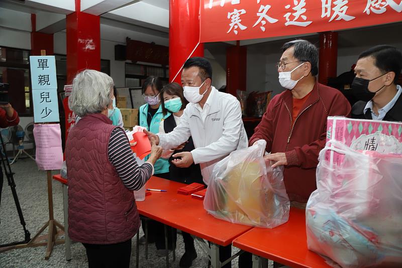 溪口鄉公所、天臺殿寒冬送暖