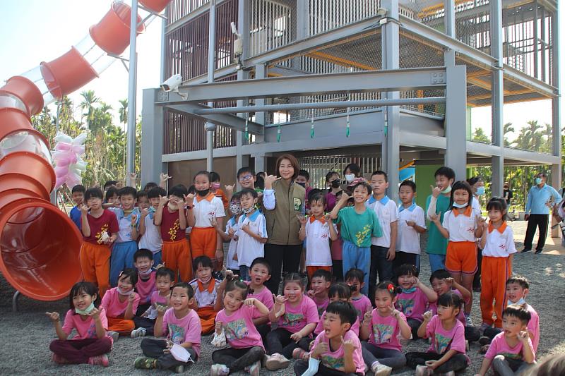 搭火車來就能玩  屏東竹田共融遊戲場歡樂啟動