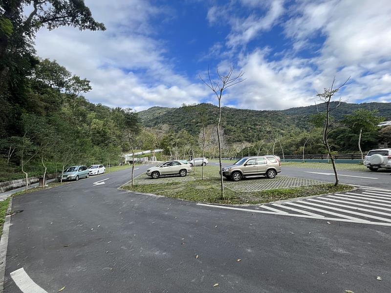 知本國家森林遊樂區新闢建完成的停車場。