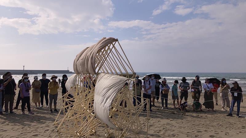 不只是藝術 屏東落山風藝術季變身科學教室