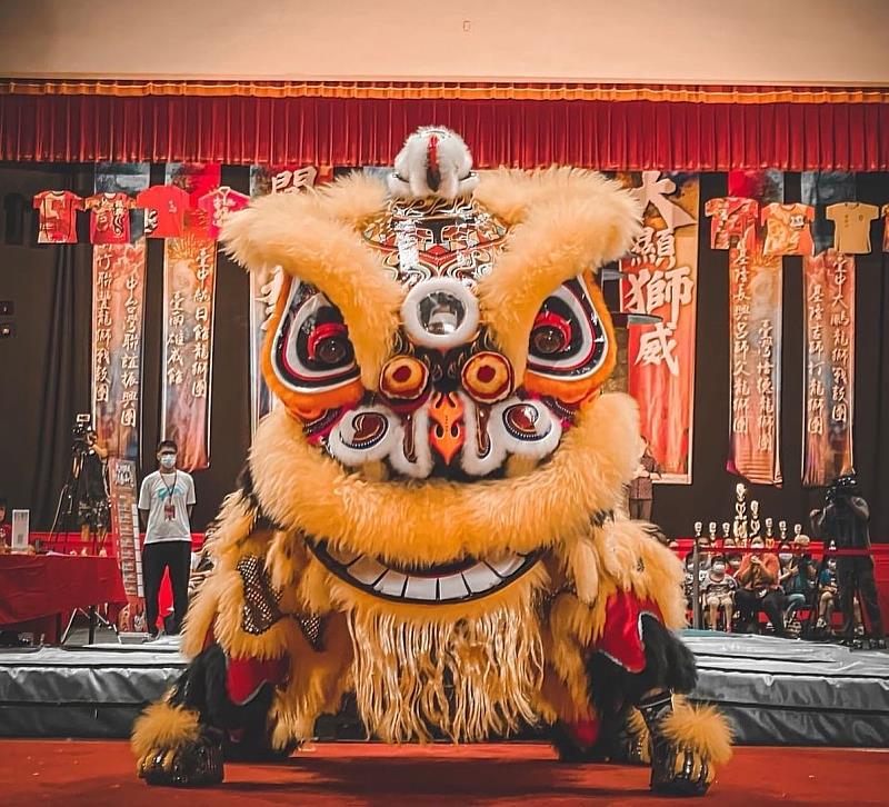 基隆長興呂師父龍獅團演出照片