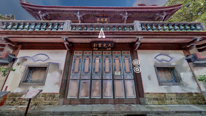 板橋林家花園於去(110)年古蹟修復工程啟動，為了延伸民眾遊園體驗，推出「VR身歷其境 x 仙旅其園」虛擬實境導覽網頁。