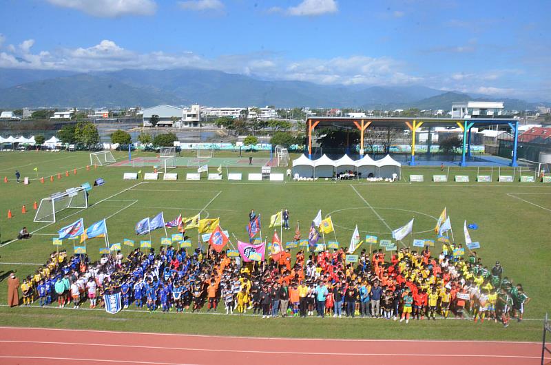 全國少足頂尖對決！2023國泰世華旭村盃全國少年足球賽 2/2-2/5台東開踢