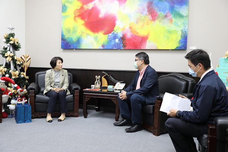 部東新到任院長王蘭福醫師拜會 饒慶鈴:期攜手擴充東海岸醫療服務量能