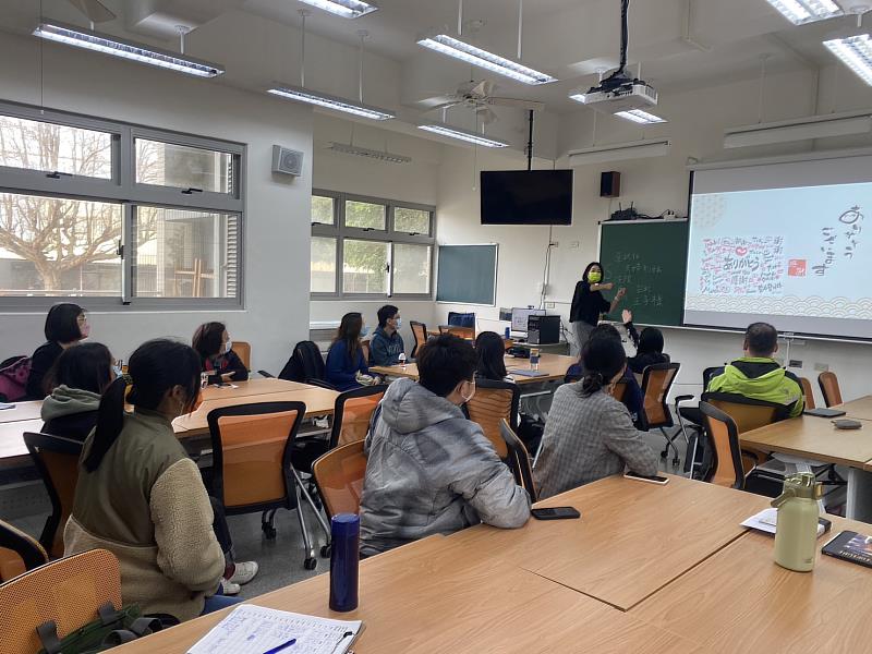 大葉大學應日系武藤泰子老師赴和美高中演講