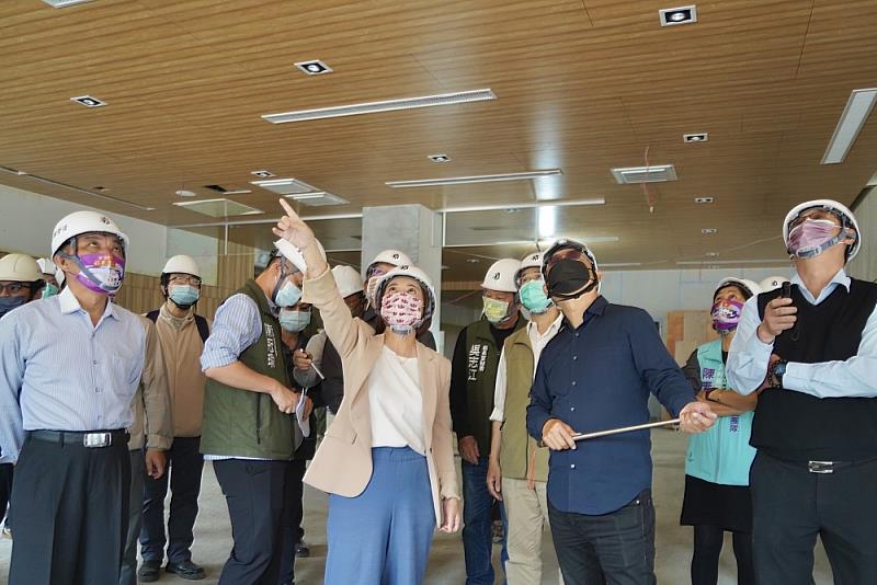 縣長周春米視察潮州聯合辦公大樓興建進度 預計6月底完工