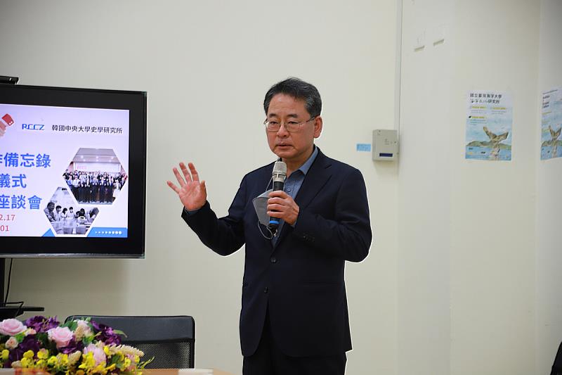 接境人文學研究團探究國境接壤地區人文社會歷史融合與矛盾等問題，圖為團長孫準植敎授