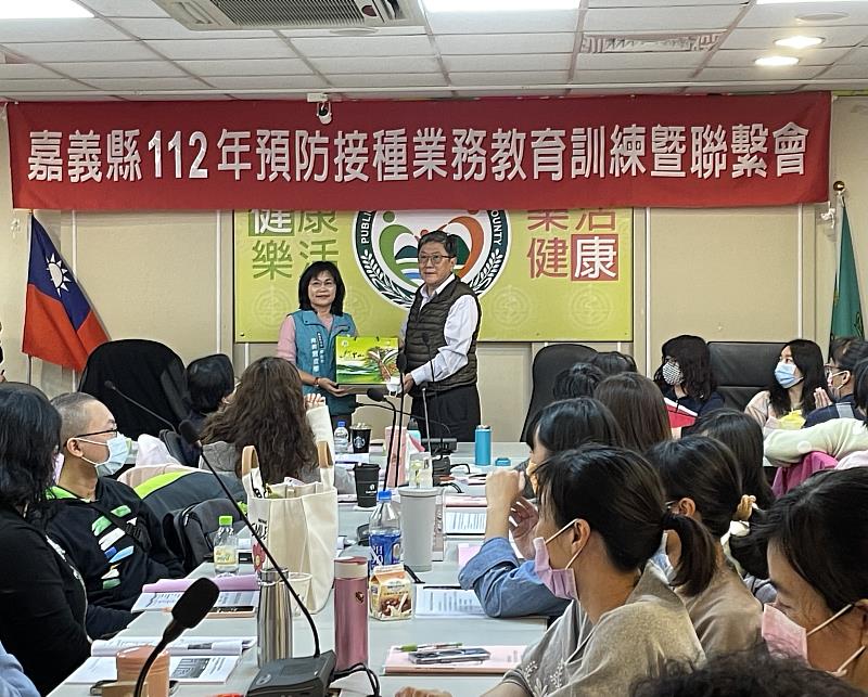 守護「嘉」人 嘉縣強化醫事人員疫苗知能