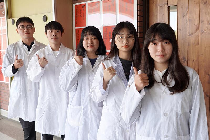 大葉大學生醫系五名學生考取頂大研究所