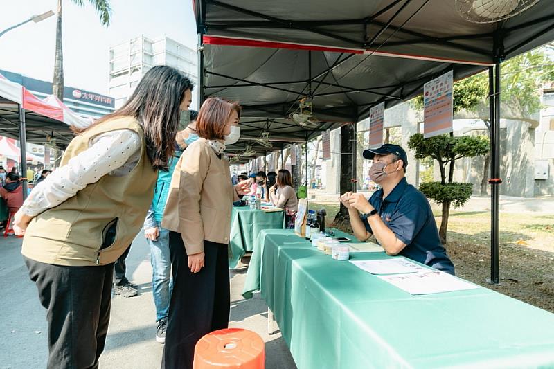 「迎春納才求職去」屏縣府4日舉辦徵才活動3