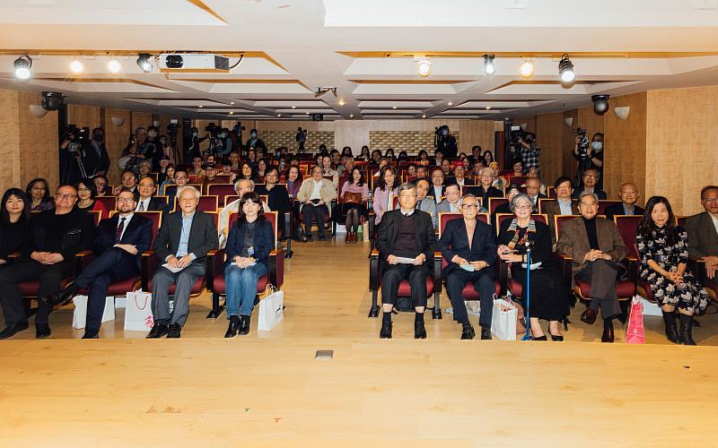 圖五. 李喬備受各界推崇，出版記者會嘉賓雲集，共同見證臺灣文學珍貴的歷史時刻