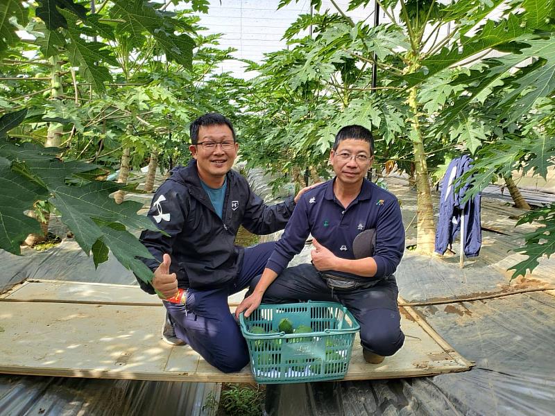 臺日業者農產合作拍板定案  翁章梁見證貿易合作備忘錄簽署-5