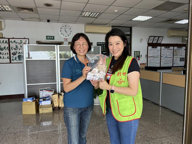 活動結束後贈送發票800張給創世基金會