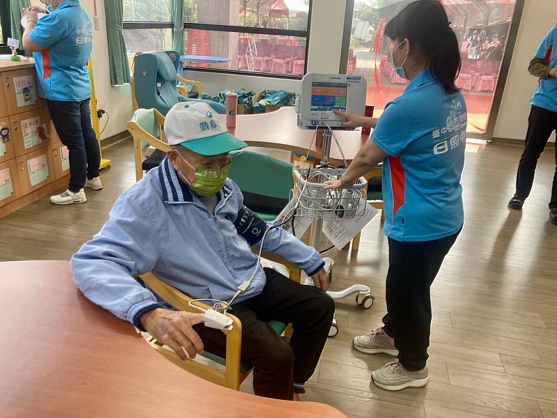 竹崎鄉義仁社區活動中心暨日間照顧中心揭牌