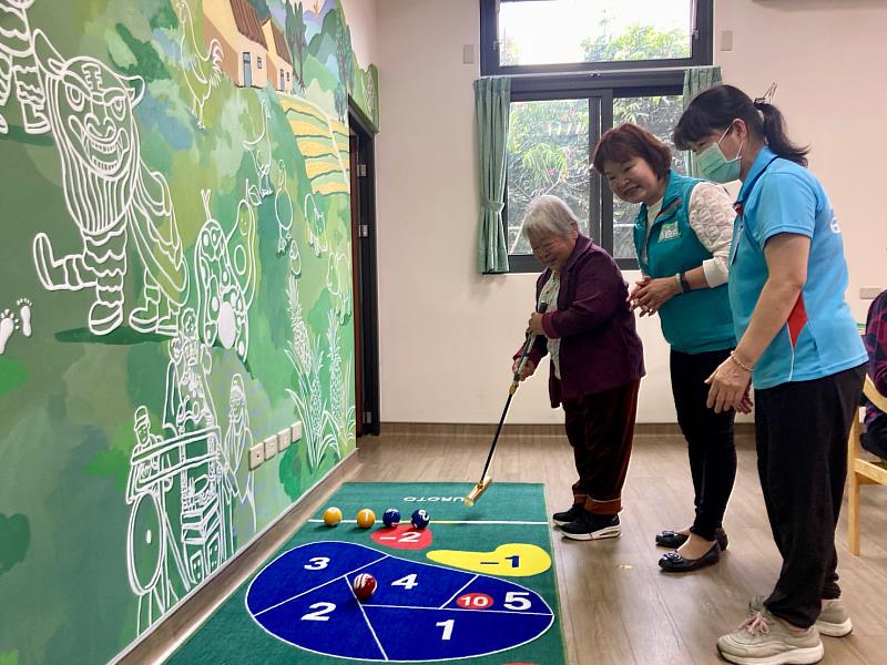 竹崎鄉義仁社區活動中心暨日間照顧中心揭牌