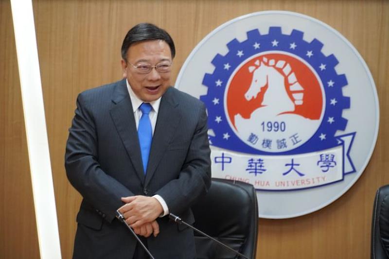 中華大學校長劉維琪表示，很高興能和中華工程簽約，這次「雙中華」的合作，相信必能創造雙贏局面。