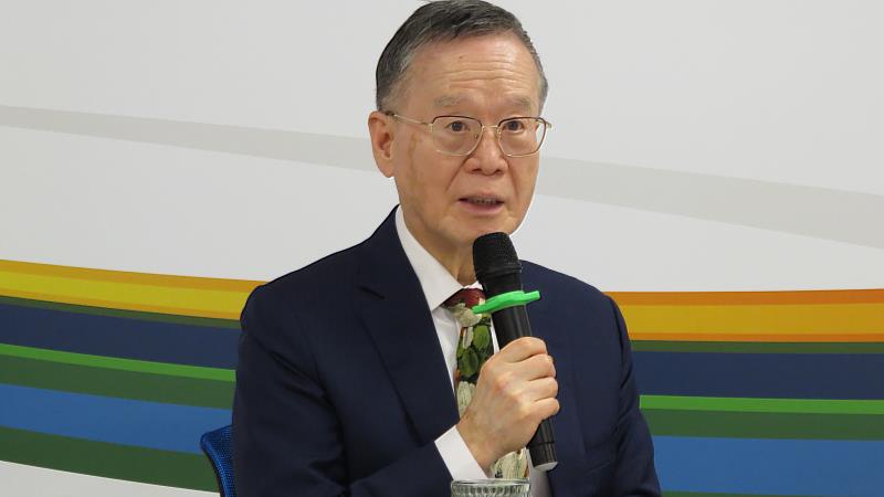 台灣永續能源研究基金會董事長簡又新大使
