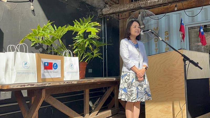 劉代表聿綺致詞