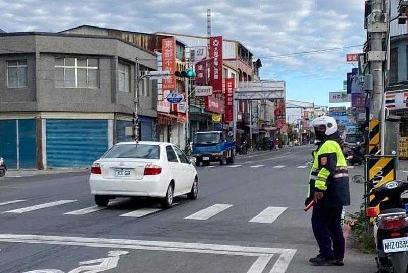 臺東關山警察分局加強清明連假交通疏導勤務 維護行車順暢及安全