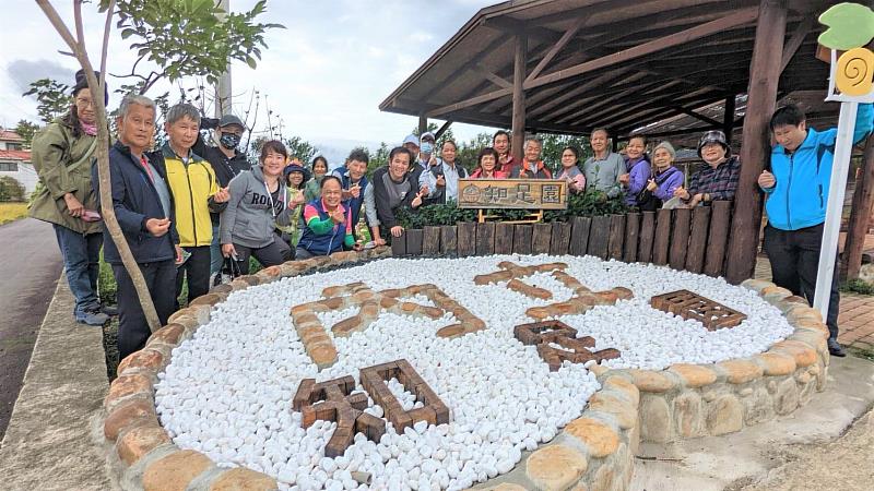 官網-新埔鎮內立社區打造社區菜園「知足園」。(內立社區發展協會提供)
