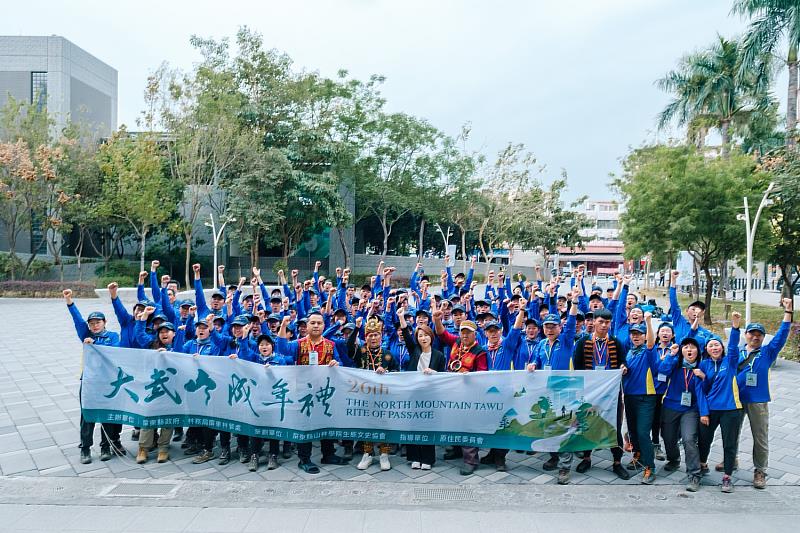 大武山成年禮學員順利返回縣府